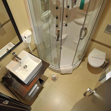 Hotel Zelengora Kragujevac Bilik gambar