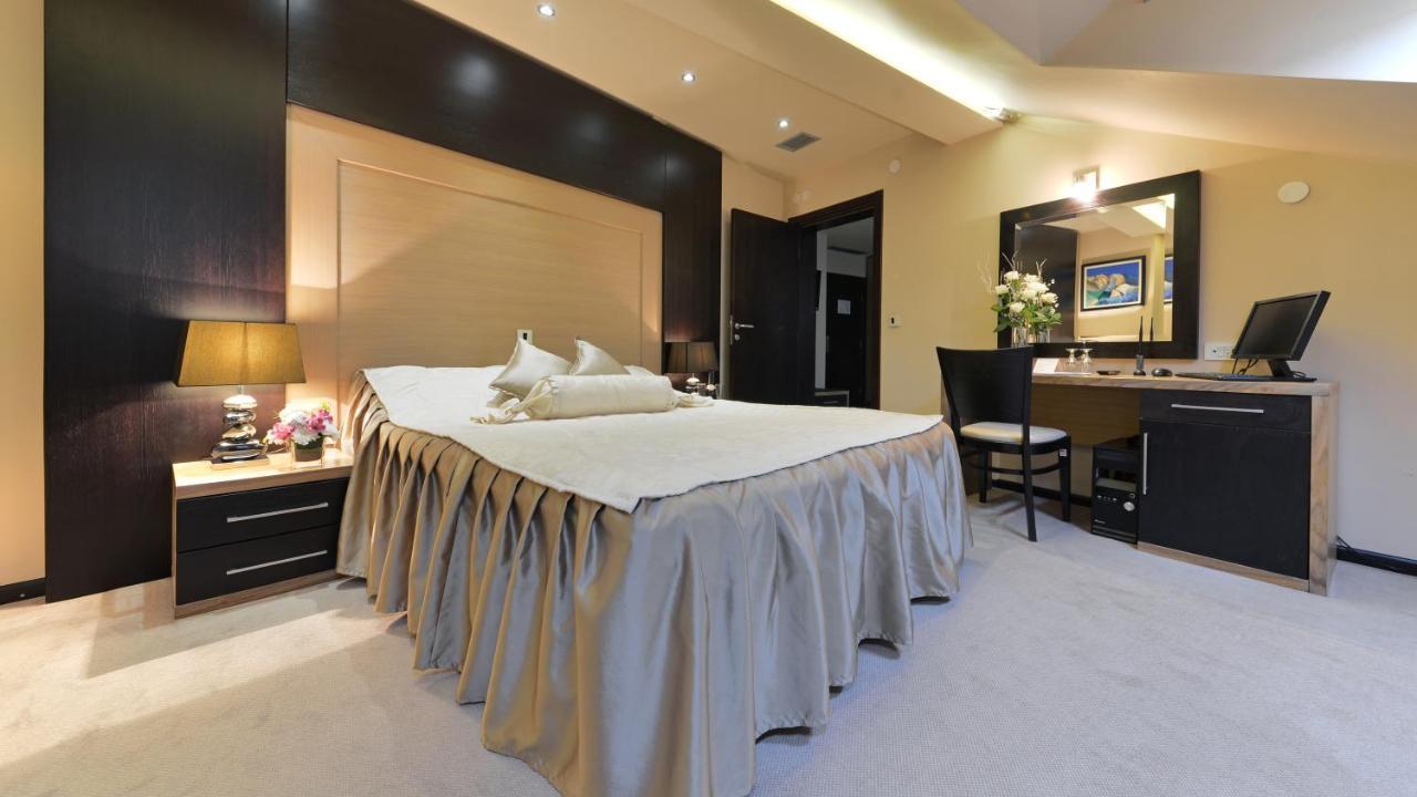 Hotel Zelengora Kragujevac Bilik gambar