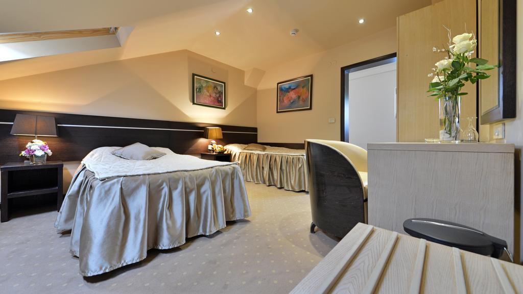 Hotel Zelengora Kragujevac Luaran gambar