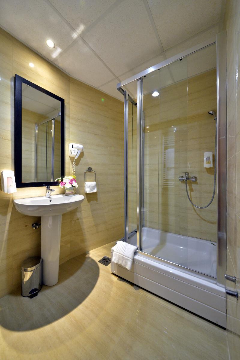 Hotel Zelengora Kragujevac Luaran gambar